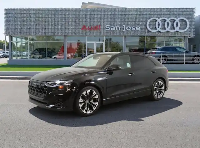 2026 Audi Q8 55 Premium Plus quattro Tiptonic's photo
