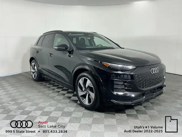 2025 Audi Q6 e-tron Prestige quattro's photo