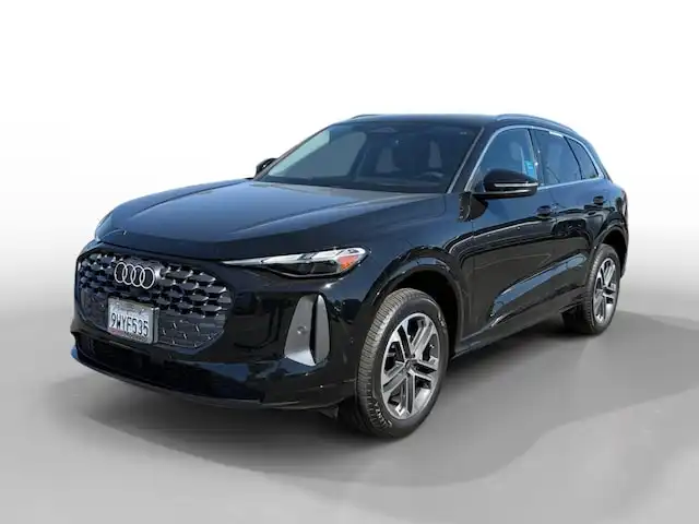 2025 Audi Q5 40 Premium's photo