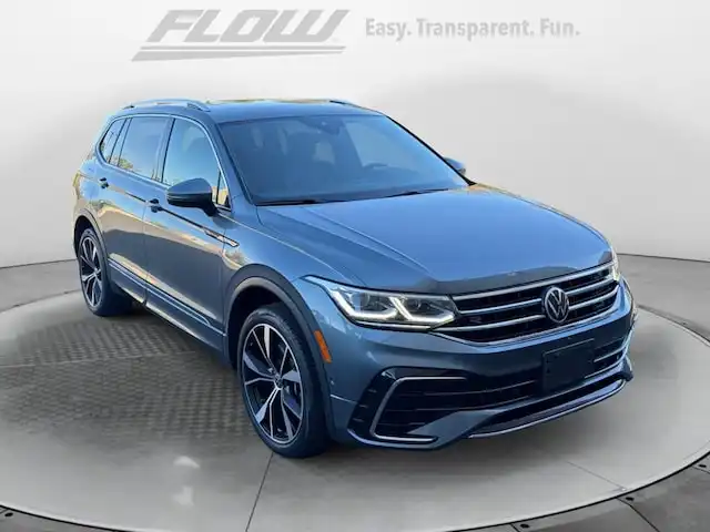 2022 Volkswagen Tiguan 2.0T SEL R-Line 4Motion's photo