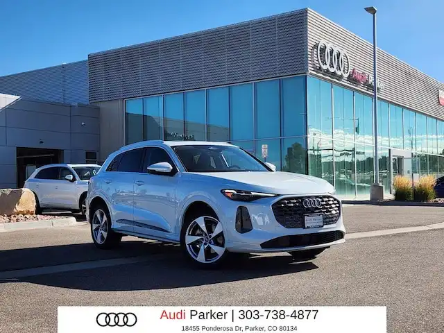 2025 Audi Q5 40 Premium Plus's photo