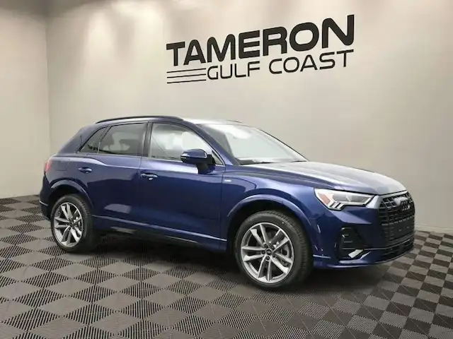 2025 Audi Q3 45 TFSI S Line Premium quattro's photo