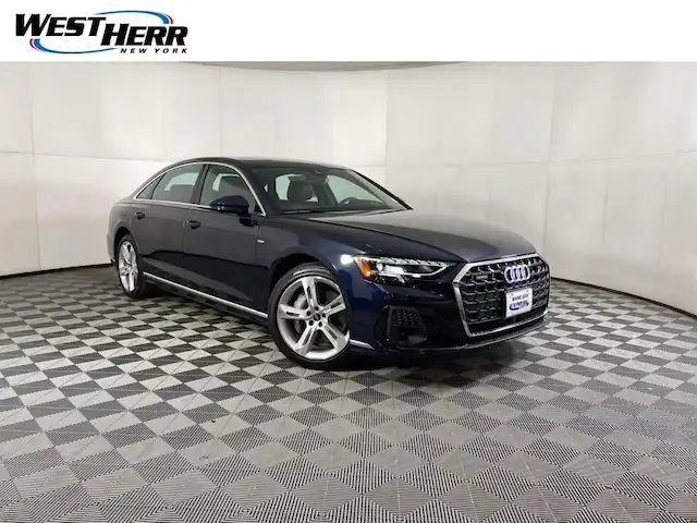 2025 Audi A8 55 TFSI L quattro Tiptronic's photo