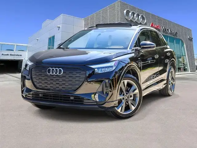 2023 Audi Q4 e-tron 50 Premium quattro's photo