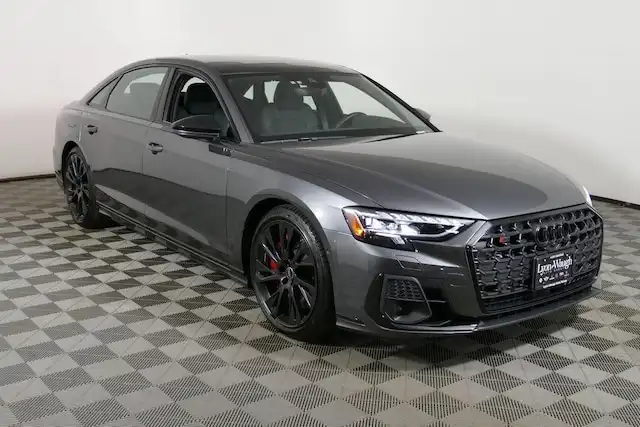2026 Audi S8 4.0T quattro Tiptronic's photo