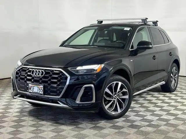 2023 Audi Q5 45 Premium Plus's photo