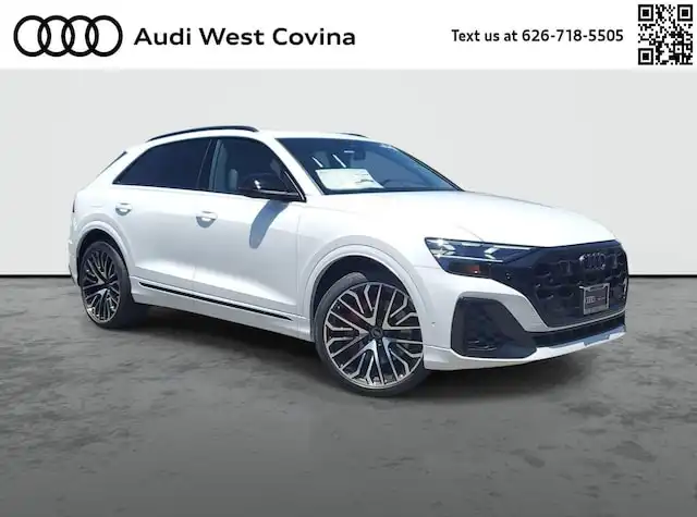 2026 Audi SQ8 Prestige quattro's photo