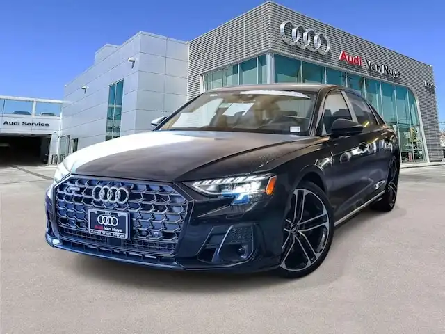 2026 Audi A8 55 TFSI L quattro Tiptronic's photo