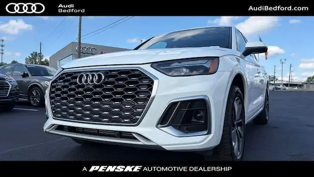 2022 Audi Q5 Sportback 45 Premium's photo