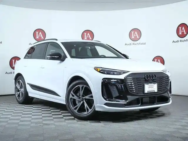 2027 Audi Q6 e-tron Prestige quattro's photo
