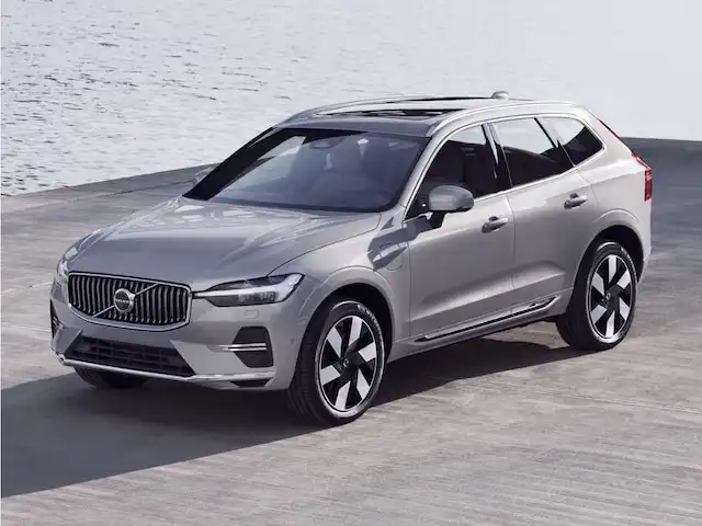 2024 Volvo XC60 T8 Ultimate Dark Theme AWD's photo