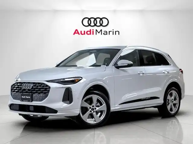 2026 Audi Q5 Premium Plus quattro's photo