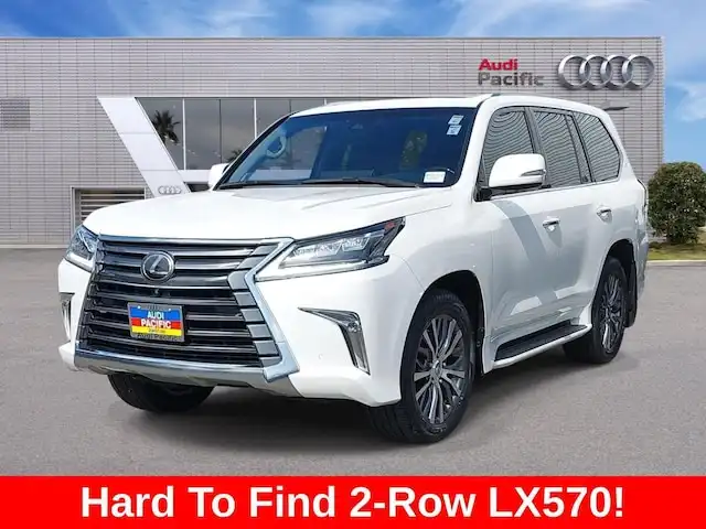 2018 Lexus LX 600 570 TWO-ROW's photo