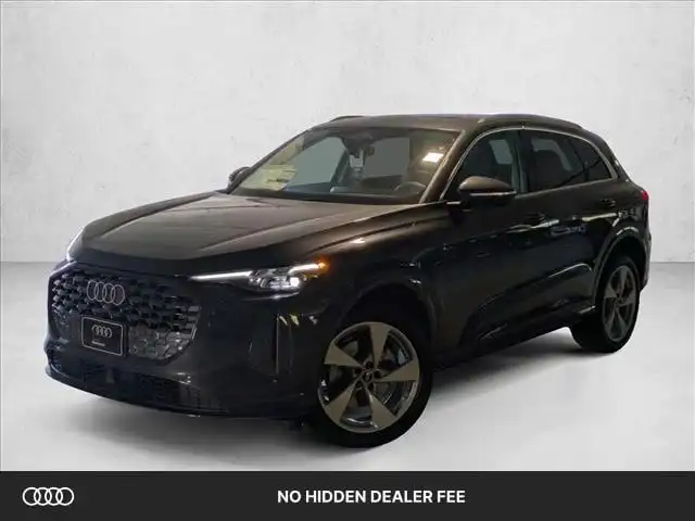 2025 Audi Q5 40 Premium Plus's photo