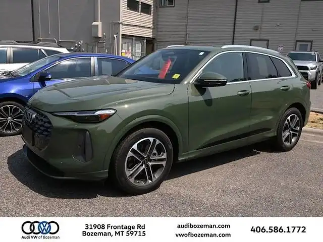 2025 Audi Q5 40 Prestige's photo