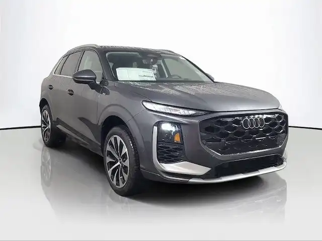 2026 Audi Q3 S line quattro's photo
