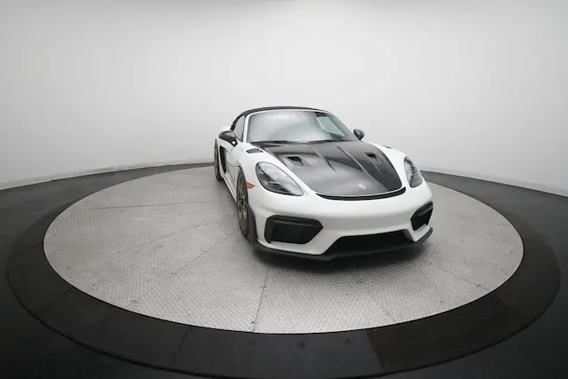 2025 Porsche 718 Spyder RS photo 3
