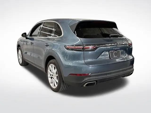 2020 Porsche Cayenne Base photo 3