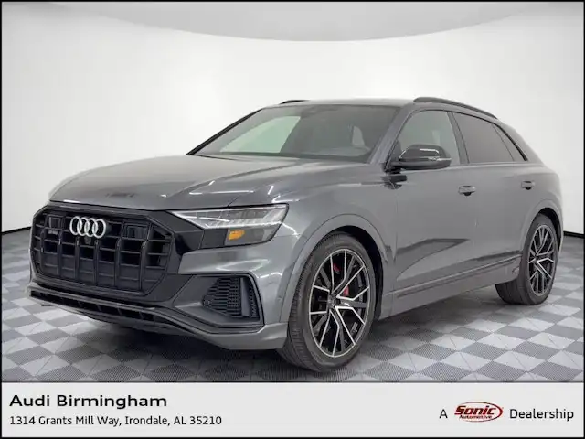 2023 Audi SQ8 Prestige's photo