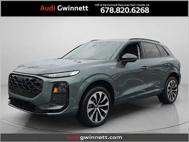 2026 Audi Q3 S line quattro's photo