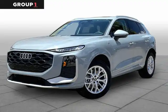 2026 Audi Q3 S line quattro's photo