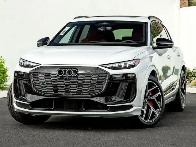 2027 Audi SQ6 e-tron Prestige quattro's photo