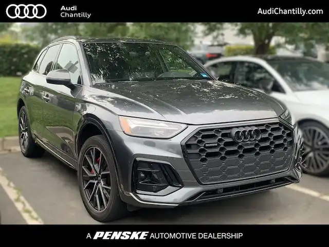 2024 Audi Q5 45 Premium Plus's photo