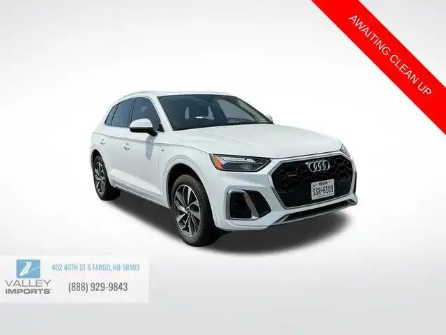 2023 Audi Q5 45 Premium Plus's photo