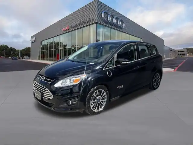 2017 Ford C-Max PHEV Titanium's photo