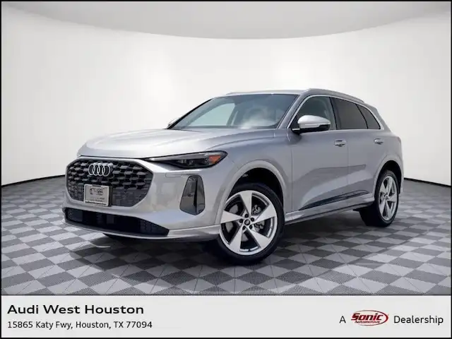 2025 Audi Q5 40 Premium Plus's photo