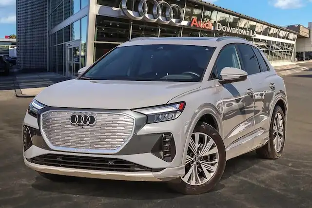 2023 Audi Q4 e-tron 40 Premium Plus's photo