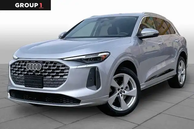 2026 Audi Q5 Premium Plus quattro's photo