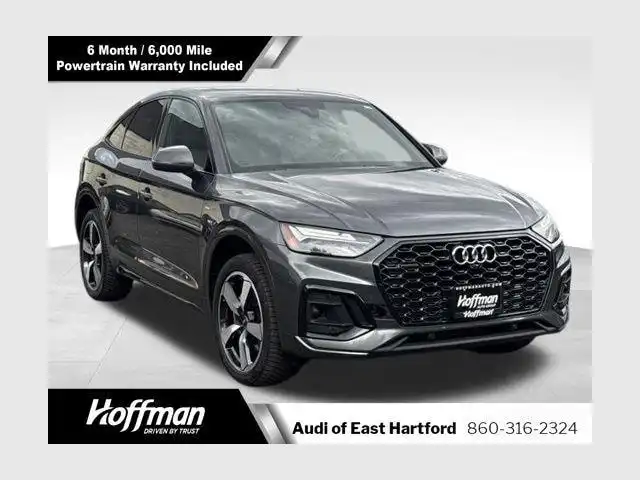 2022 Audi Q5 Sportback 45 Premium Plus's photo