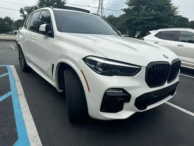 2021 BMW X5 xDrive40i's photo