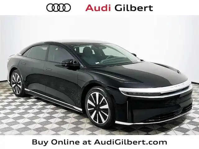 2025 Lucid Air Pure's photo
