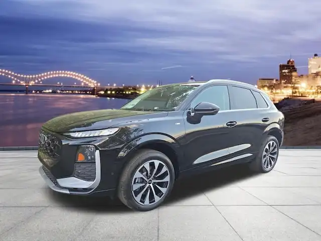 2026 Audi Q3 S Line quattro's photo