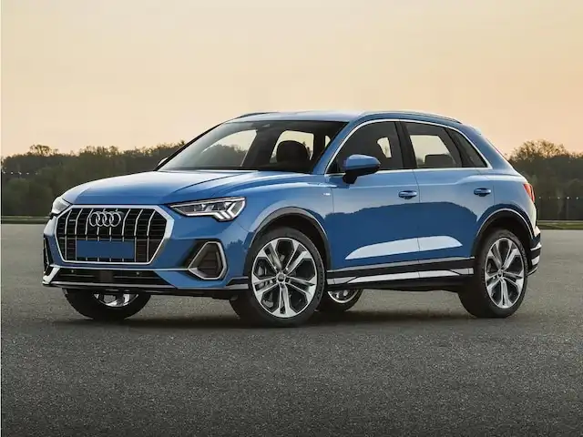 2022 Audi Q3 45 TFSI S Line Premium Plus quattro's photo