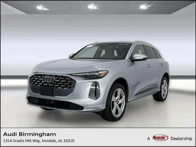 2025 Audi Q5 40 Premium Plus's photo