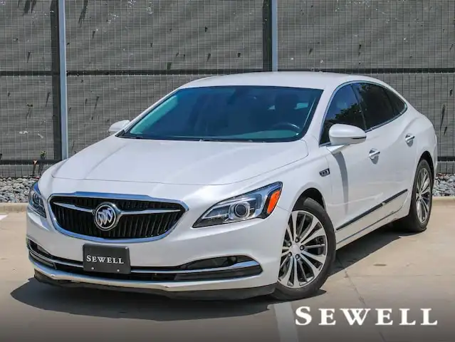 2019 Buick LaCrosse Essence's photo