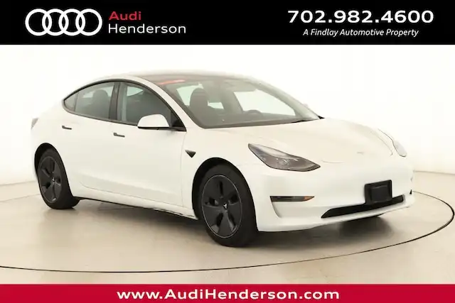 2023 Tesla Model 3 Base's photo