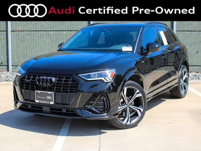 2023 Audi Q3 45 TFSI S Line Premium Plus quattro's photo