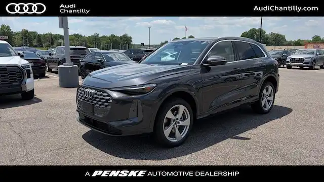 2026 Audi Q5 Premium Plus quattro's photo