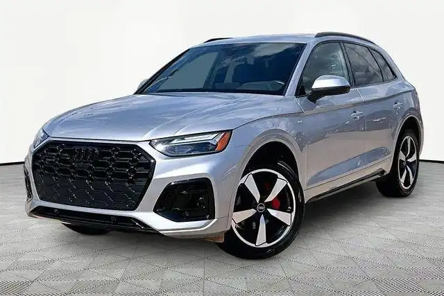 2024 Audi Q5 45 Premium Plus's photo