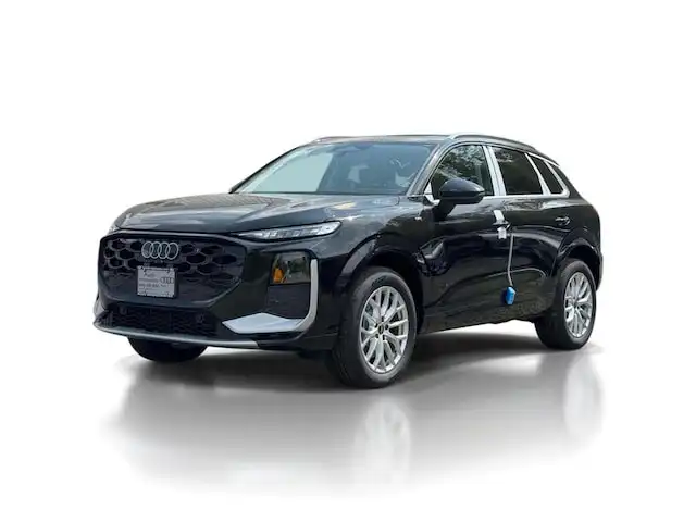 2026 Audi Q3 S line quattro's photo