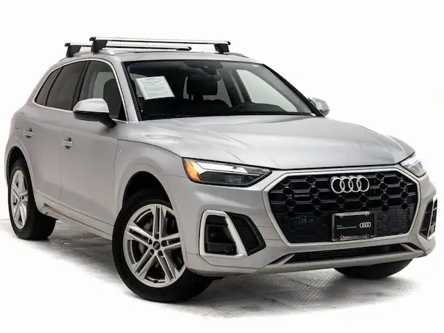 2024 Audi Q5 55 e Premium's photo