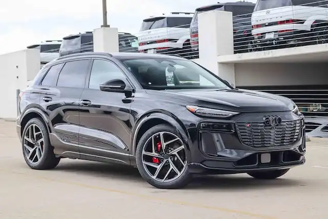 2027 Audi SQ6 e-tron Premium Plus quattro's photo