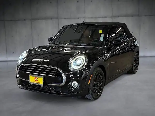 2021 MINI Convertible Cooper's photo
