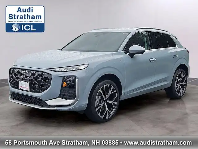 2026 Audi Q3 S Line quattro's photo