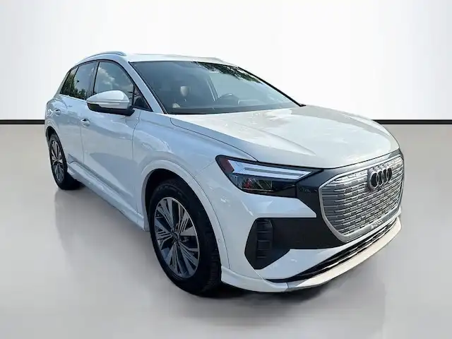 2023 Audi Q4 e-tron 40 Premium Plus's photo