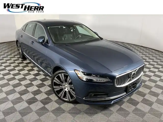 2023 Volvo S90 B6 Ultimate AWD's photo
